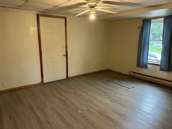 1472 Shawano Ave #4, Green Bay, WI 54303