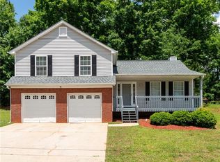 622 Jenmarie Dr SW, Mableton, GA 30126