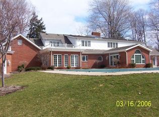 600 Ridgeview Dr, Erie, PA 16505