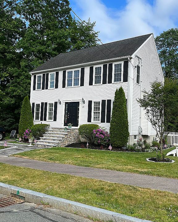 1st image of 125 Plantation Cir