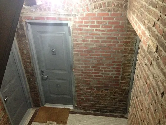 Rented by NYC Holdings Management | media 40