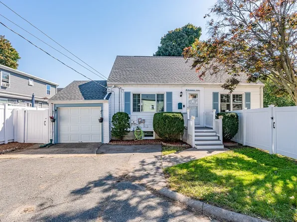 15 Sanborn Ter, Lynn, MA 01904