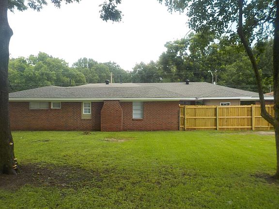 5th image of 868 Whitehaven Ln