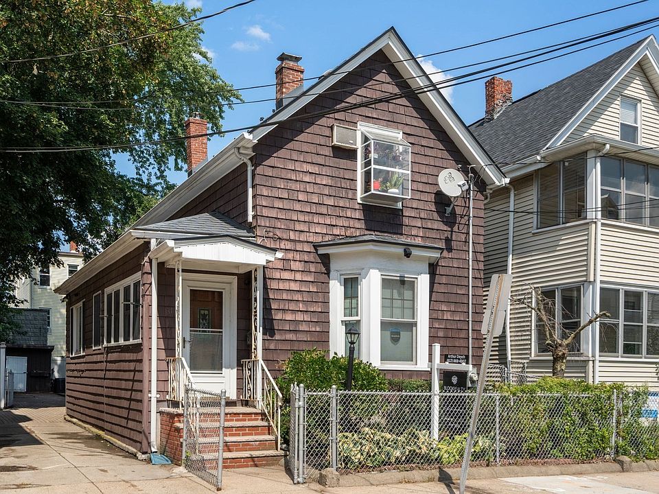 1st image of 31 Everett Ave
