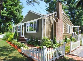 24 Dicastro Ln, Stoughton, MA 02072