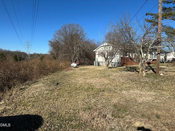 2nd image of 570 Smith Edwards Rd