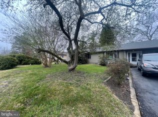 360 E Stafford Ave, Laurel Springs, NJ 08021