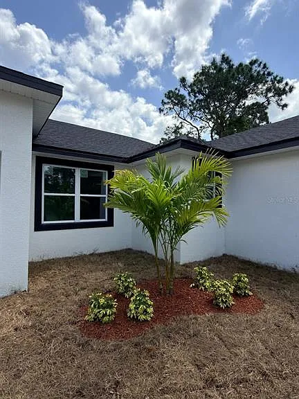 2693 Jeannin Dr — Photo 2
