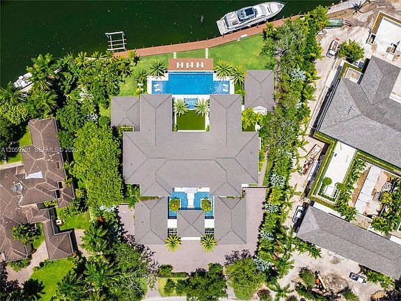 4th image of 641 Leucadendra Dr