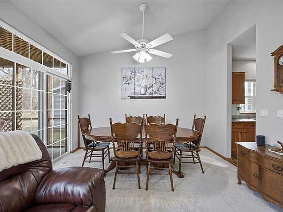 5th image of 1224 Forest Glen Ct SE