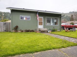 47841 Commercial St, Oakridge, OR
