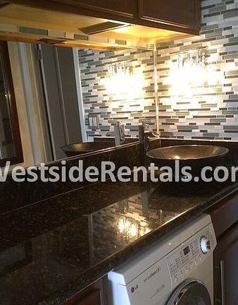 2nd image of 1440 23rd St APT 307