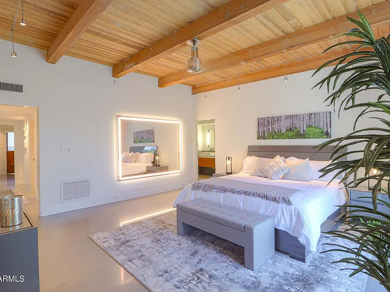 6333 N Scottsdale Rd #22 — Photo 31