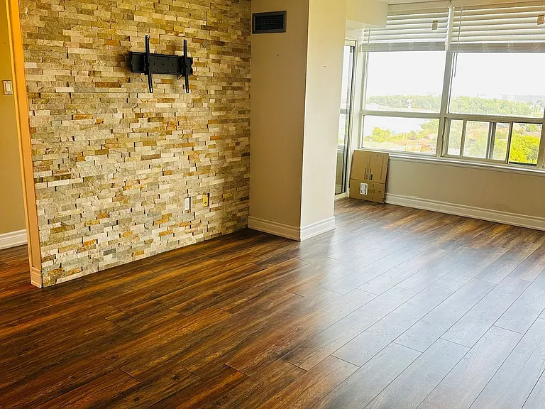 400 Webb Dr #1101 — Photo 2