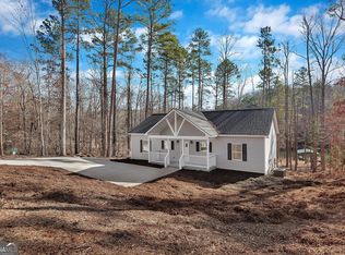 197 Riverbend Rd, Fair Play, SC 29643