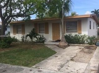 47 Tortuga Rd, Palm Springs, FL 33461