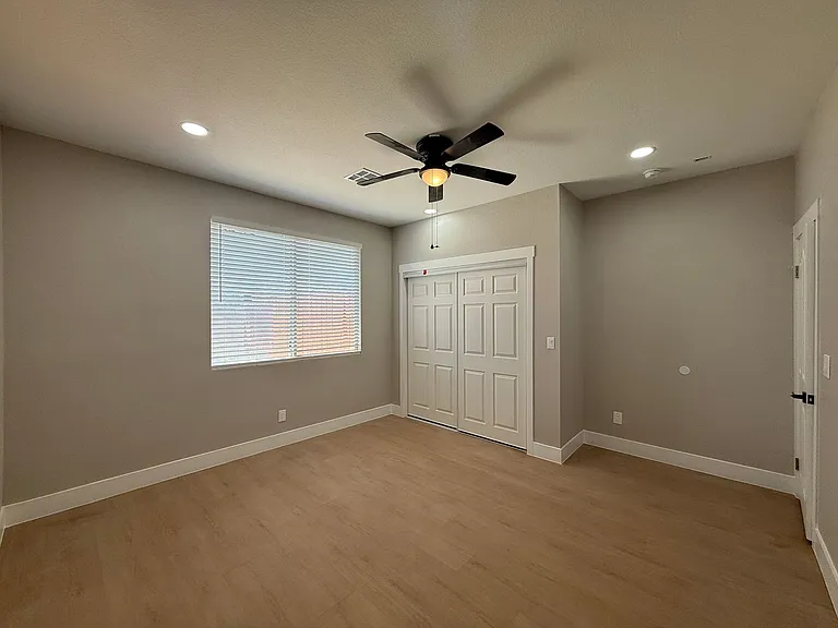1786 Linn Way #1788 — Photo 8