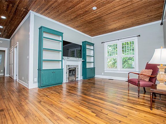 5th image of 8503 Price Ave
