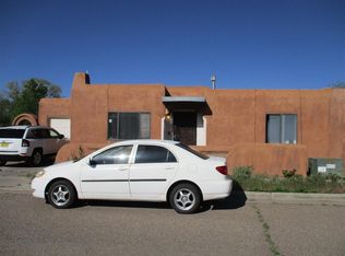 532 Camino De Guadalupita, Santa Fe, NM 87505