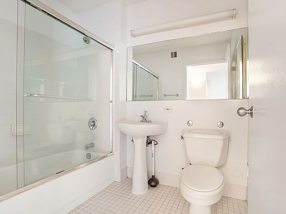 5th image of 345 E 64th St APT 9C