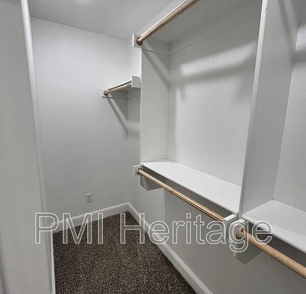 2060 Periwinkle Pl — Photo 19