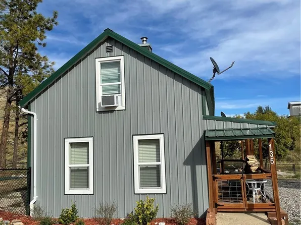 135 N 1st St, Bearcreek, MT 59007