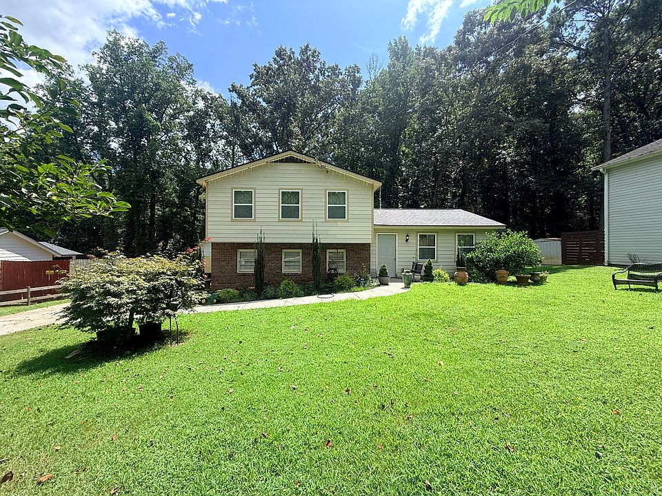 2nd image of 3022 Dempsey Pl