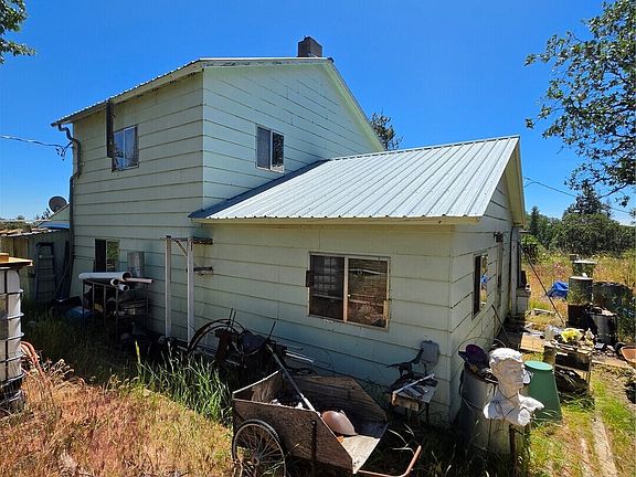 4th image of 130 Briggs Lane