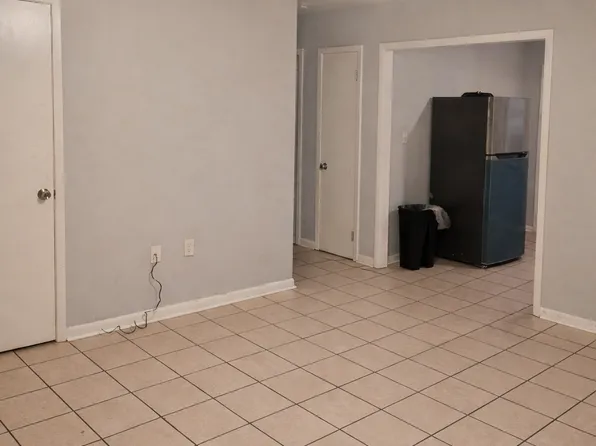 789 E Main Ave #2C, Lumberton, MS 39455