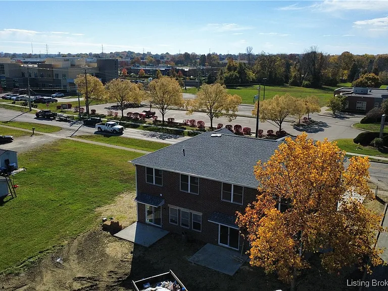 2022 N Greentree Blvd — Photo 30