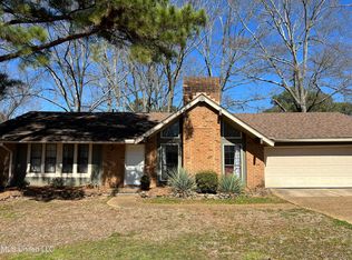 208 Harvest Dr, Ridgeland, MS 39157