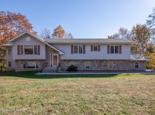 505 Kellers Ct, Stroudsburg, PA 18360