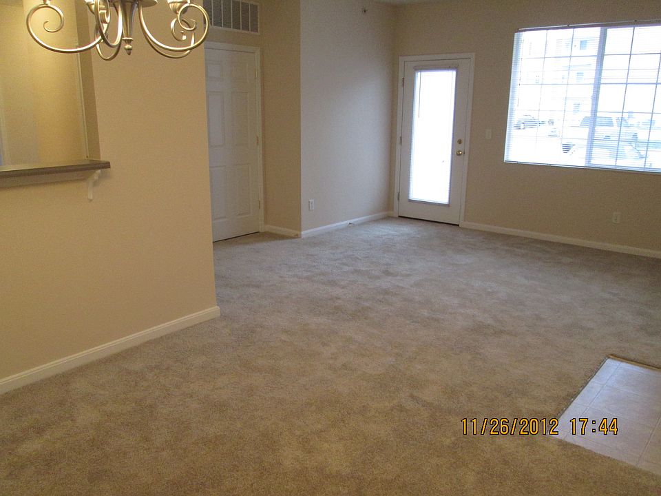 2nd image of 192 Overland Rdg APT 167