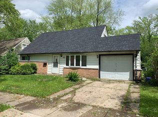 431 Wildwood Dr, Park Forest, IL