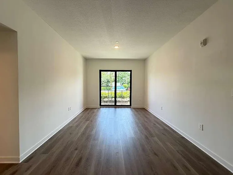 4260 Lakewood Rd #205 — Photo 15