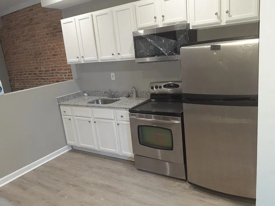 541 N Fulton Ave #3
