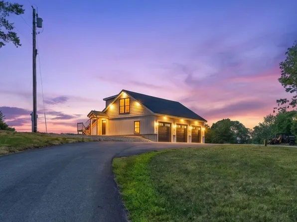 100 Easy Street, Orland, ME 04472