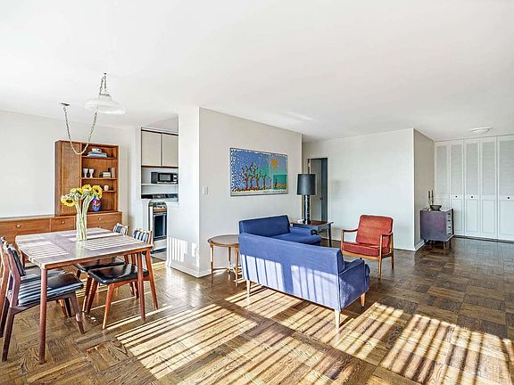 4th image of 205 3rd Ave APT 15C