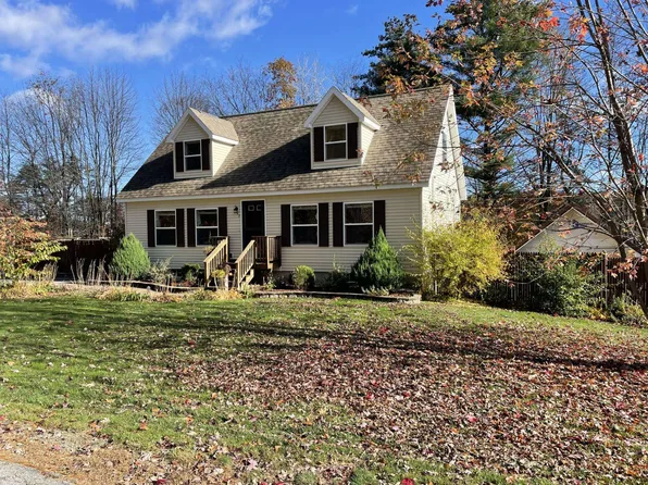 97 Howard Street, Winchester, NH 03470