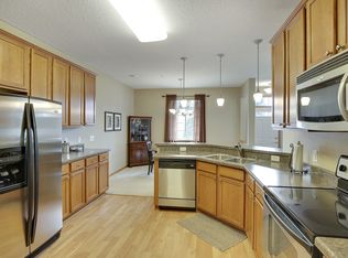 1624 139th St W, Rosemount, MN 55068
