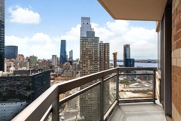 Sold by Douglas Elliman | media 11