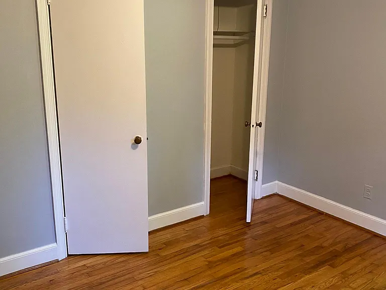 206 Hill St — Photo 12