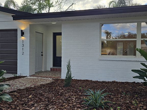2nd image of 1312 Pleasant Pl