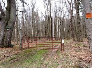 104 Goose Pond Rd, Lee, MA 01238