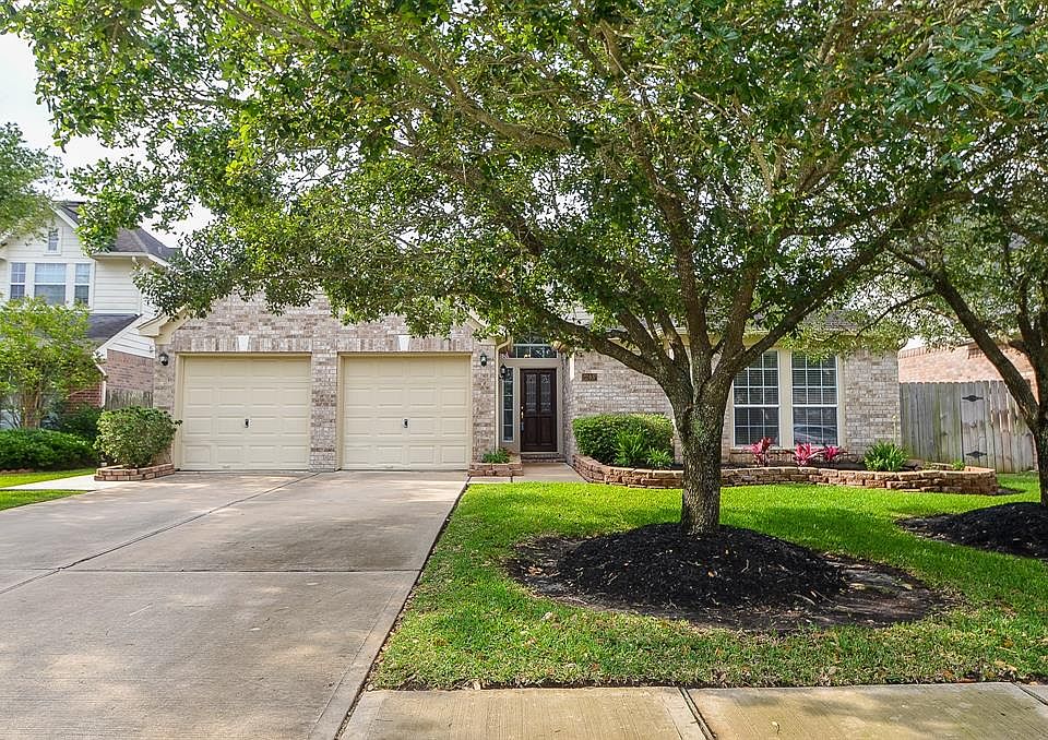 1st image of 22407 Cascade Springs Dr