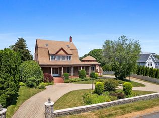 372 Ocean Ave, Marblehead, MA 01945