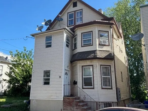 9 Courtland St, Paterson City, NJ 07503