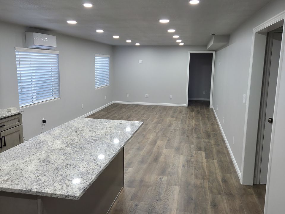 Dining / Living