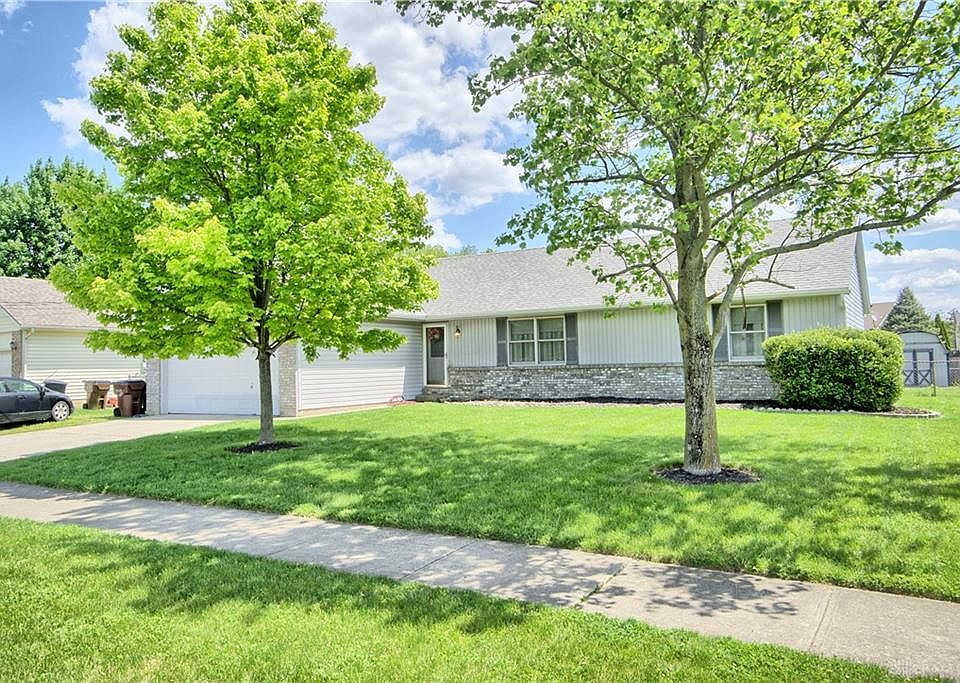 1st image of 576 Beachler Dr
