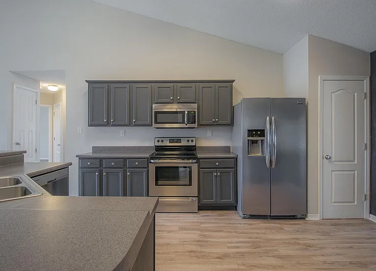 17161 Excalibur Cir — Photo 8